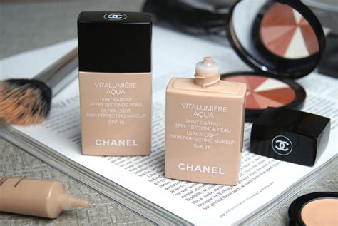 chanel vitalumiere aqua foundation shade finder|chanel vitalumiere aqua foundation reviews.